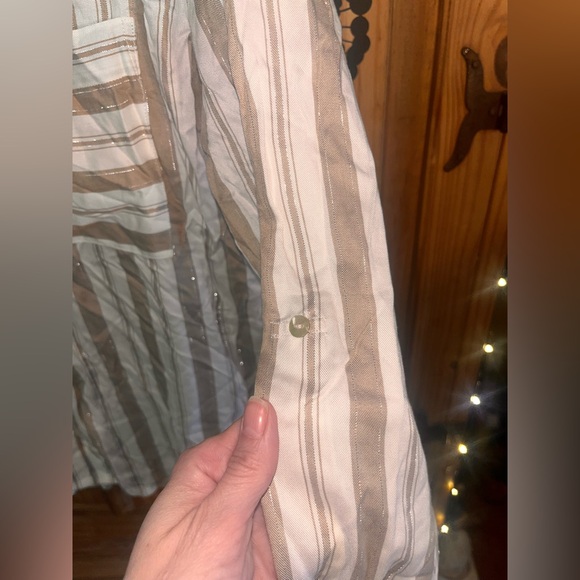 ESQUALO Tan/Gold/White Stripe Blouse-Silk blend Pocket- Buttonup Sleeve-EUC Sz12 - Picture 8 of 11